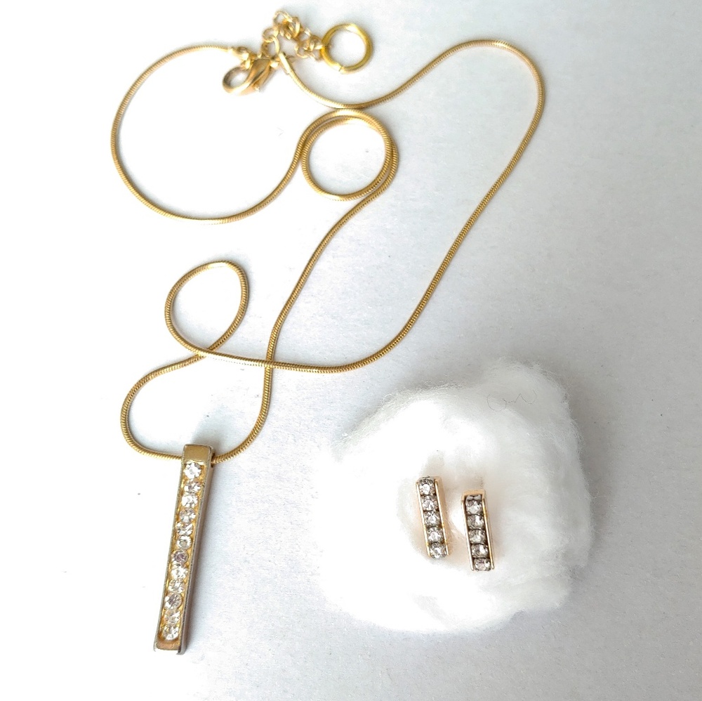 Drop Bar Necklace and Earrings